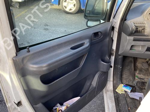 Left front door PEUGEOT EXPERT Van (222) 2.0 HDI | BP24054777C2 