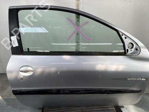 Dør høyre foran PEUGEOT 206 Hatchback (2A/C) 2.0 HDI 90 (90 hp) 28281985