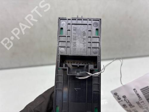 Used Left front window switch Left front window switch 37525026 37525026
