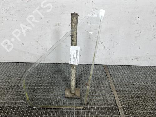 Used Front left quarter glass RENAULT TRAFIC Van (T_, P_, V_) 2.1 D (58 hp) 31861942