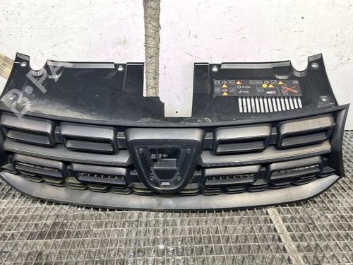 Gitter für DACIA SANDERO II 1.0 SCe 75 (B8JC, B8JD, B8NC) (73 hp) 32297163