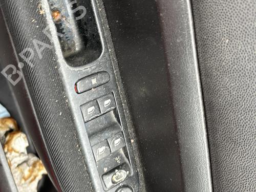Left front window switch PEUGEOT 307 Break (3E) 2.0 HDI 110 | BP33427348I27 - Image 14