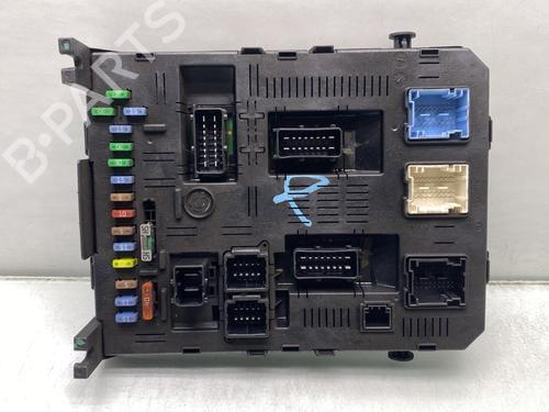 Used Fuse box Fuse box CITROËN C6 (TD_) 2.7 HDi (204 hp) 24198141 24198141