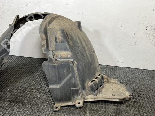 Wheel arch RENAULT KADJAR (HA_, HL_) 1.6 dCi 130 4x4 (HLA4) | BP31095381C56