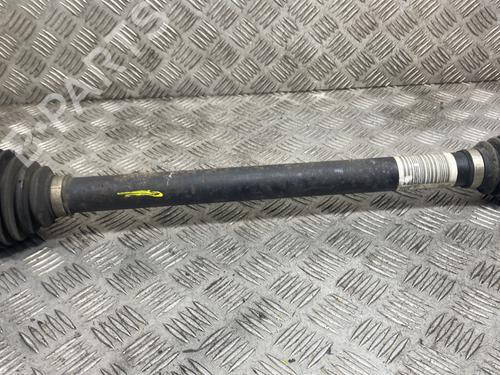 Used Right front driveshaft Right front driveshaft CITROËN C3 III (SX) 1.2 PureTech 82 (83 hp) 29286943 29286943