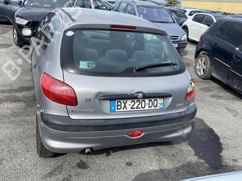 Front left lock PEUGEOT 206 Hatchback (2A/C) 1.9 D | BP21964056C98 