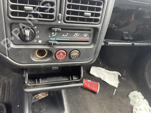 Antenna/Base PEUGEOT 106 II (1A_, 1C_) 1.1 i | BP30878580C140