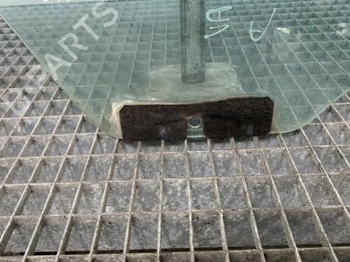 Used Front right door window Front right door window FIAT BRAVO II (198_) 1.6 D Multijet (198AXM1B) (90 hp) 21797282 21797282