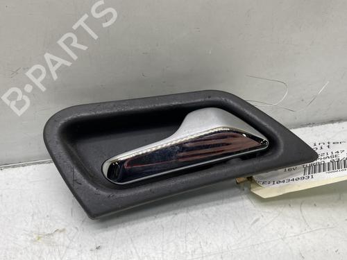 Used Front right interior door handle Front right interior door handle MERCEDES-BENZ C-CLASS (W203) C 200 CDI (203.004) (116 hp) 26506973 26506973