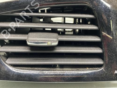 Used Air vent Air vent RENAULT SCÉNIC III (JZ0/1_) 1.5 dCi (110 hp) 30679488 30679488