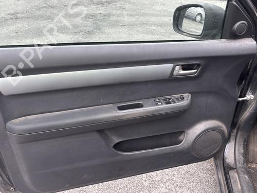 Left front window switch SUZUKI SWIFT III (MZ, EZ) 1.3 DDiS (RS413D) | BP38230580I27 - Image 29
