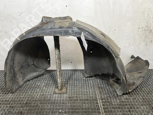 wheel-arch-vw-tiguan-5n_-2007-2008-2009-2010-2011-2012-2013-2014-2015-2016-2017-2018-32441365 main image