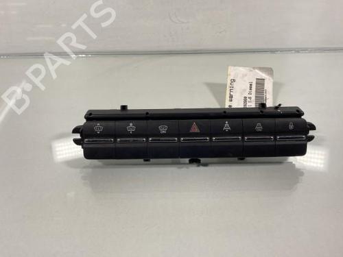 Used Warning switch PEUGEOT 5008 (0U_, 0E_) 1.6 HDi (112 hp) 21957288