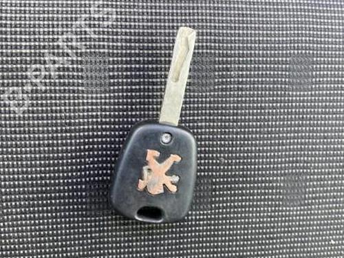 Fuse box PEUGEOT 307 Break (3E) 2.0 HDI 110 | BP24200331E1  - Image 14