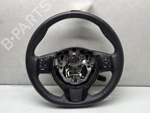 Used Steering wheel TOYOTA YARIS (_P13_) 1.5 Hybrid (NHP130_, NHP130) (101 hp) 28704794