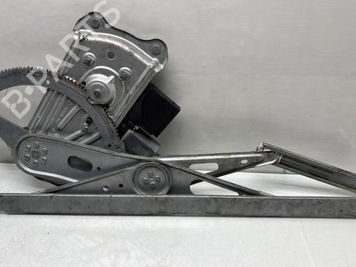 Rudehejsemekanisme Højre foran RENAULT MEGANE III Hatchback (BZ0/1_, B3_) 1.5 dCi (BZ09, BZ0D, BZ1W, BZ29, BZ14) (110 hp) 32296986