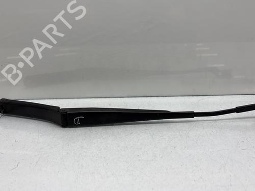 Used Front windshield wiper arm VW POLO V (6R1, 6C1) [2009-2022]  21947838