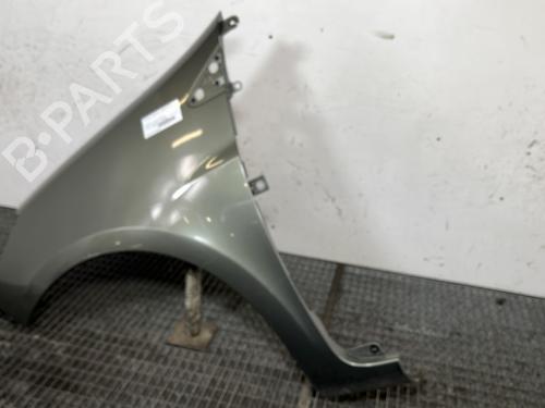 Guarda-lamas esquerdo Guarda-lamas esquerdo RENAULT CLIO III Grandtour (KR0/1_) 1.5 dCi (KR0F) (86 hp) 31130239 31130239