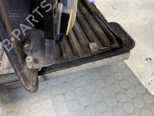 Right front door RENAULT CLIO II (BB_, CB_) 1.2 (BB0A, BB0F, BB10, BB1K, BB28, BB2D, BB2H, CB0A,... | BP29359833C3 