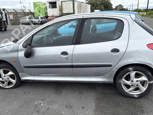 Left front fenders PEUGEOT 206 Hatchback (2A/C) 1.4 i | BP28184930C41 