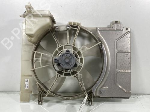 Used Radiator fan TOYOTA YARIS (_P9_) 1.0 VVT-i (KSP90_, KSP90R) (69 hp) 30907556