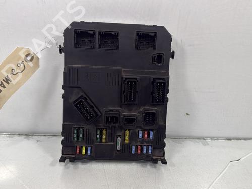 Used Fuse box Fuse box PEUGEOT 407 SW (6E_, 6D_) 1.6 HDi 110 (109 hp) 34332865 34332865
