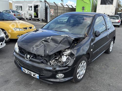 Used Parts PEUGEOT 206 Hatchback (2A/C) 1.4 i (75 hp) 4305819