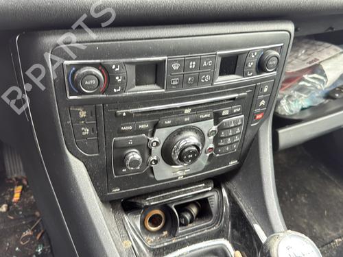 Fuse box CITROËN C5 III Break (RW_) 2.0 HDi | BP34449795E1 - Image 7