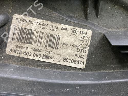 Right headlight PEUGEOT 2008 I (CU_) 1.2 VTi | BP31172262C29 
