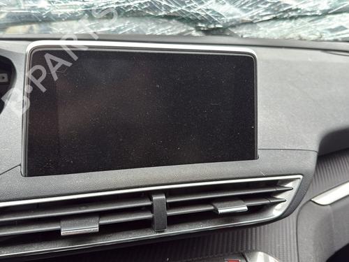 Deurruit rechts achter PEUGEOT 5008 II (MC_, MJ_, MR_, M4_) 1.2 THP (MRHNYH, MRHNYW, MRHNSJ, MRHNSU, MRHNSM) | BP30864066C21