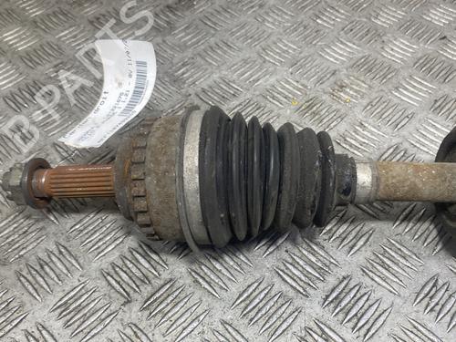 Arbre de transmission avant droit RENAULT CLIO II (BB_, CB_) 1.2 (BB0A, BB0F, BB10, BB1K, BB28, BB2D, BB2H, CB0A,... (58 hp) 28353434