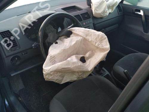 Left front door VW POLO IV (9N_, 9A_) 1.4 TDI | BP19961242C2 