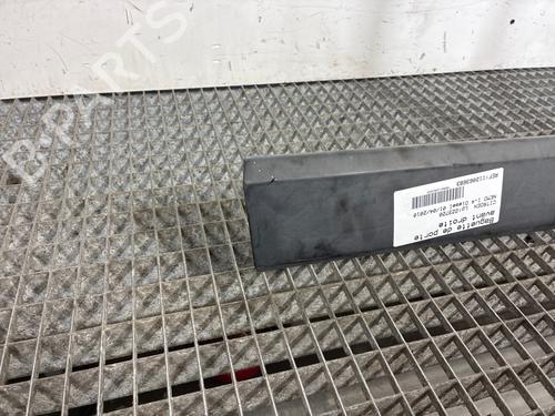 Used Door moulding trim Door moulding trim 38077900 38077900