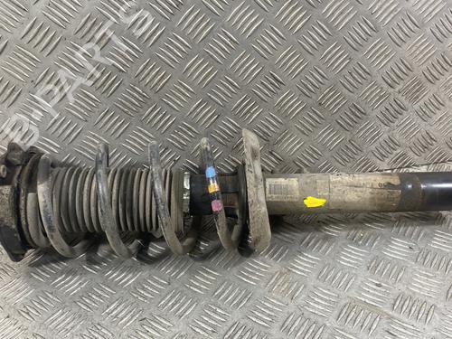 Used Right front shock absorber VW GOLF VI (5K1) 1.6 TDI (105 hp) 25758867