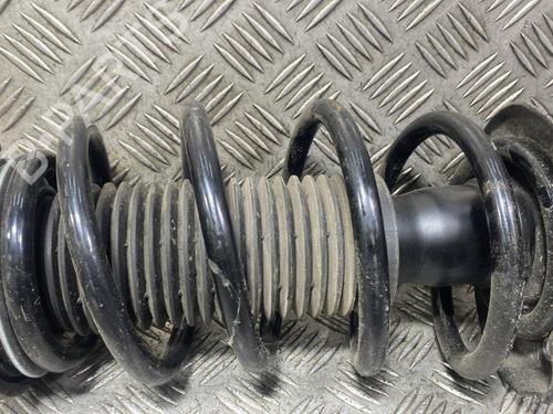 right-front-shock-absorber-vw-passat-b7-362-2010-2011-2012-2013-2014-2015-2016-29707184 main image