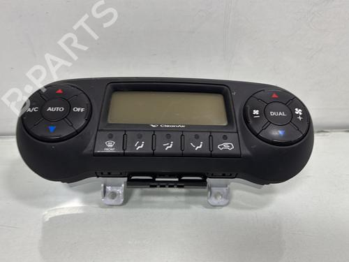 Used Climate control HYUNDAI ix35 (LM, EL, ELH) 1.7 CRDi (116 hp) 29886919