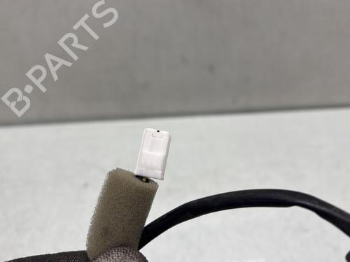 switch-nissan-micra-v-k14-2016-33427280 main image