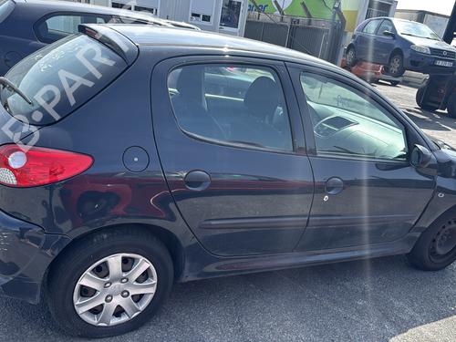 Left front window switch PEUGEOT 206+ (2L_, 2M_) 1.4 HDi eco 70 | BP30535659I27 