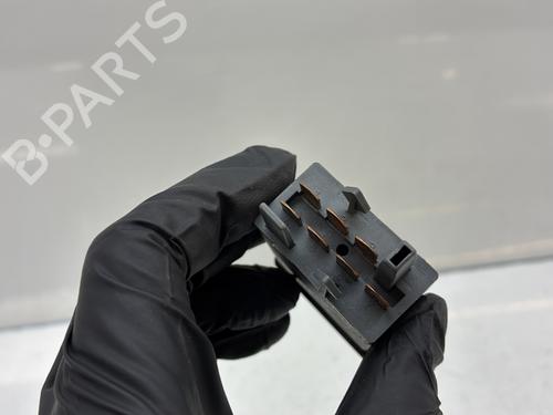 Used Warning switch Warning switch VW NEW BEETLE (9C1, 1C1) 1.9 TDI (90 hp) 24136155 24136155