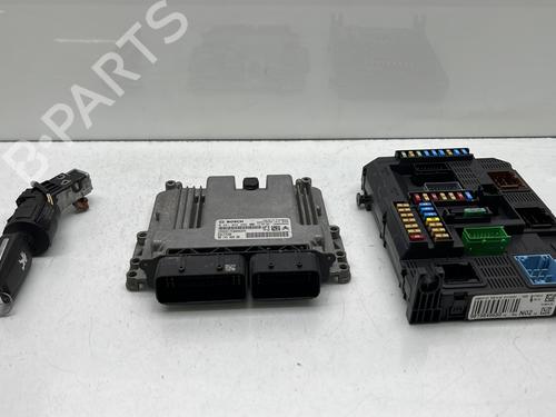 Used Electronic module PEUGEOT 208 I (CA_, CC_) 1.6 BlueHDi 100 (100 hp) 26952526