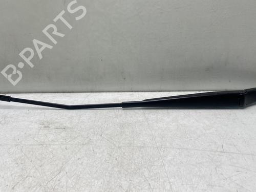 front-windshield-wiper-arm-vw-polo-v-6r1-6c1-2009-2010-2011-2012-2013-2014-2015-2016-2017-2018-2019-2020-2021-2022-32168594 main image