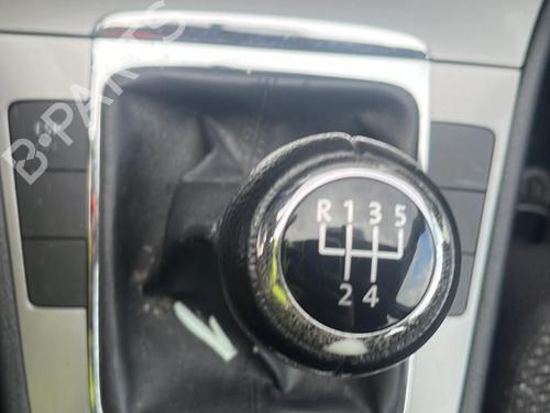 Right front driveshaft VW PASSAT B6 (3C2) 1.9 TDI | BP20640469M39 