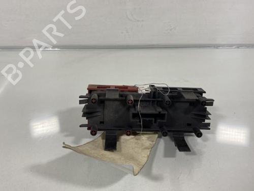 Used Warning switch Warning switch RENAULT MEGANE II (BM0/1_, CM0/1_) [2001-2012] 20006596 20006596