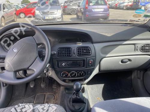 Switch RENAULT MEGANE I (BA0/1_) 1.6 16V (BA04, BA0B, BA11, BA1J, BA16, BA19, BA1K, BA1V,... | BP24617149I30 