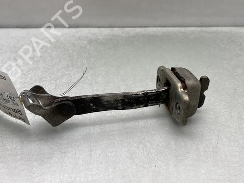 Used Hinge/Door check strap PEUGEOT 107 (PM_, PN_) 1.0 (68 hp) 25446295