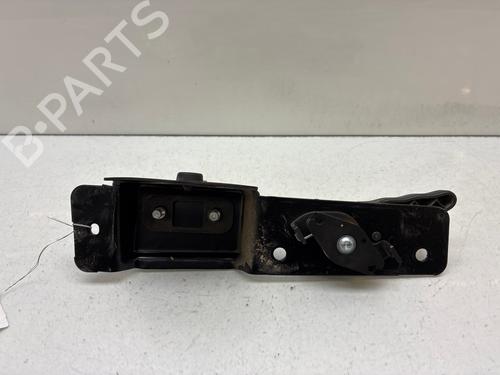 Used Interior handle Interior handle RENAULT TRAFIC III Van (FG_) 1.6 dCi 125 (FGMH) (125 hp) 39902723 39902723