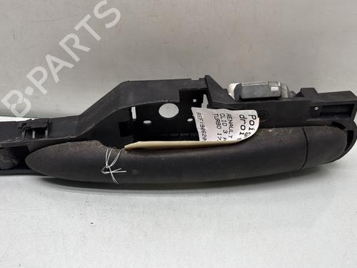 Used Front right exterior door handle RENAULT CLIO III (BR0/1, CR0/1) 1.5 dCi (BR17, CR17) (86 hp) 27356493
