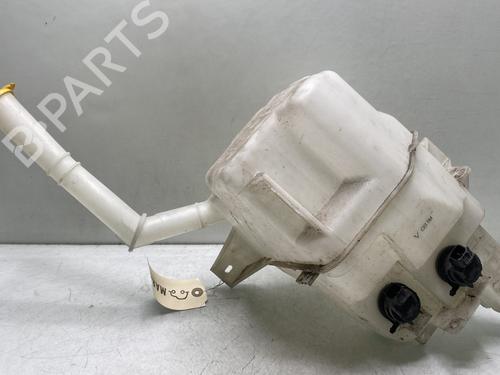 Used Windscreen washer tank MAZDA 6 Hatchback (GH) 2.0 MZR-CD (GH14) (140 hp) 32062604