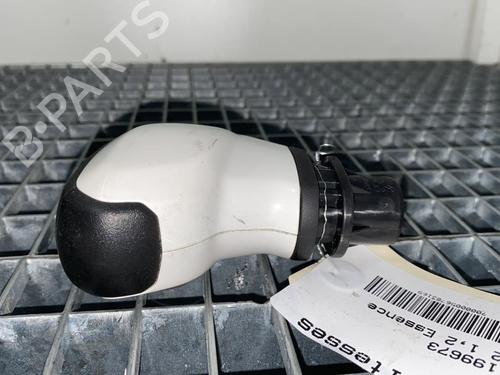 Used Gear lever PEUGEOT 208 I (CA_, CC_) 1.2 VTi 68 / PureTech 68 (68 hp) 20027335