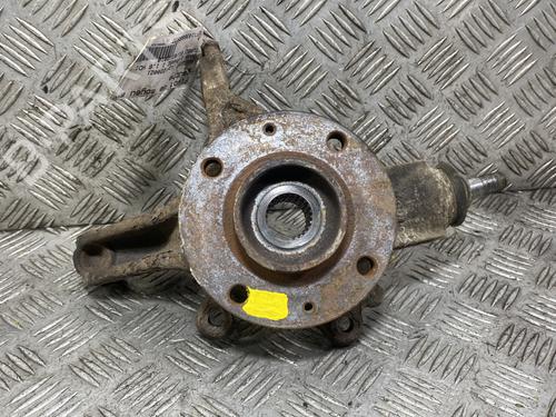 Used Left front steering knuckle PEUGEOT 5008 (0U_, 0E_) 1.6 HDi (110 hp) 24549588